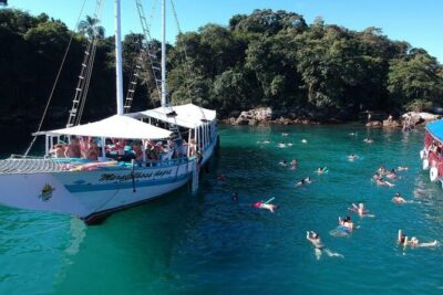 Angra dos Reis Boat Tour with Lunch - Santa Luzia pier to a real day on the bay