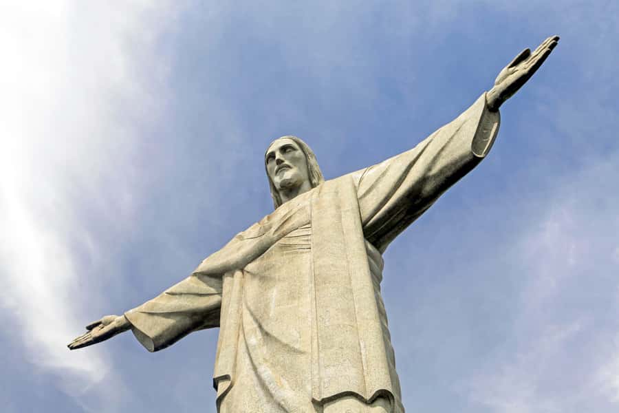 Christ the Redeemer and Escadaria Selarón Half-Day Tour - Should you book this Christ the Redeemer and Selarón Steps tour?