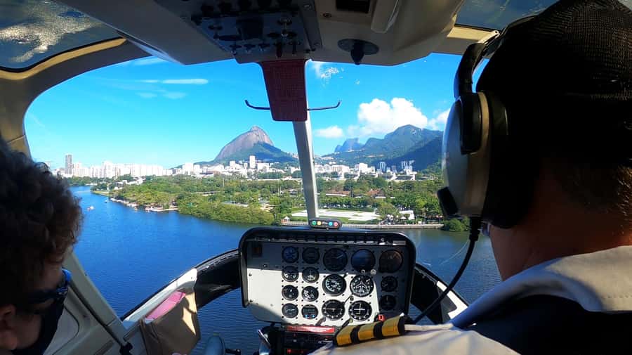 Rio de Janeiro by Air: 10-Minute Helicopter Tour - Why a 10-minute Rio helicopter ride changes your perspective
