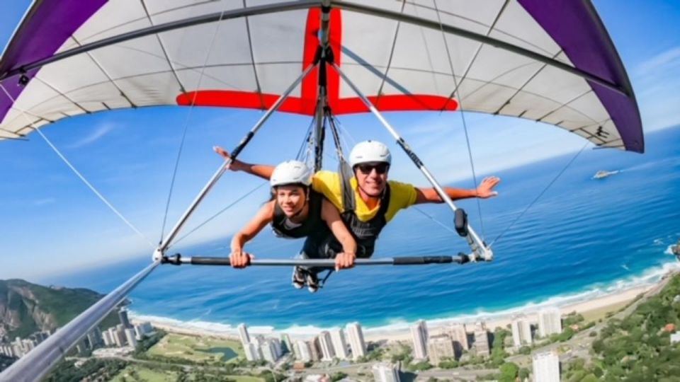 Rio de Janeiro: Hang Gliding Adventure - Video proof of flight: glider cameras, 360 add-ons, and recordings you can keep