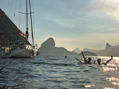Rio de Janeiro: Sunset Sailing Tour - Fortresses, Niterói, and Oscar Niemeyer’s Museum: what you see before the sun drops