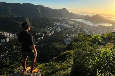 Sunrise and Sunrise Walk Two Brothers with Local Guide - Getting to Vidigal and Up the Hill by Moto or Van